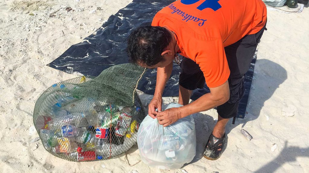 Beach cleanup Thailand