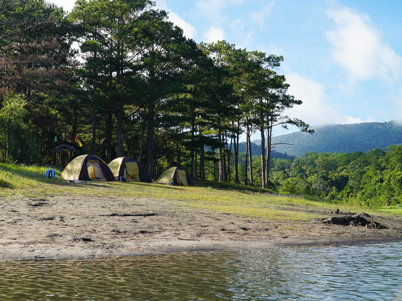 camping-in-vietnam-09437
