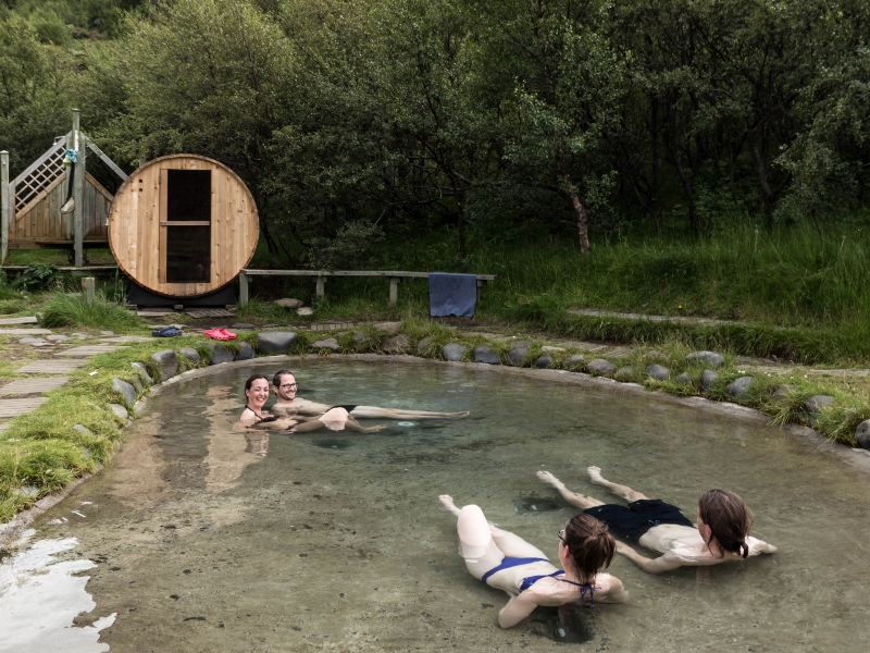 pool-sauna-ijsland