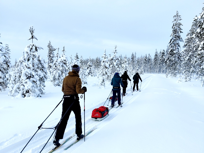overnight-ski-to-hut11
